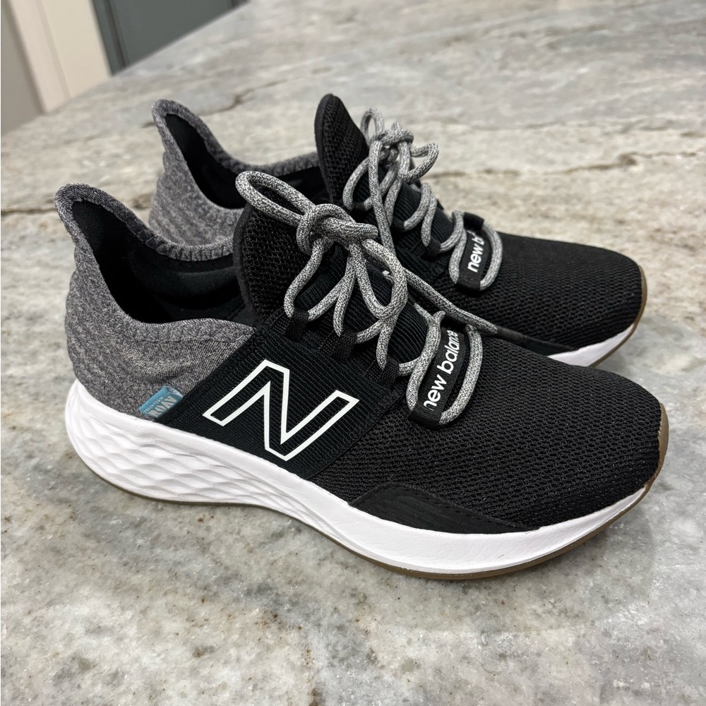Like New - New Balance Fresh Foam Athletic Shoes Black & Gray